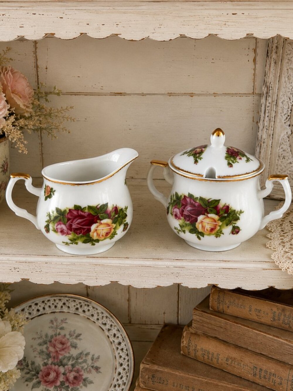 Royal Albert Old Country Roses Creamer & Sugar Bowl Set Vintage Bone China